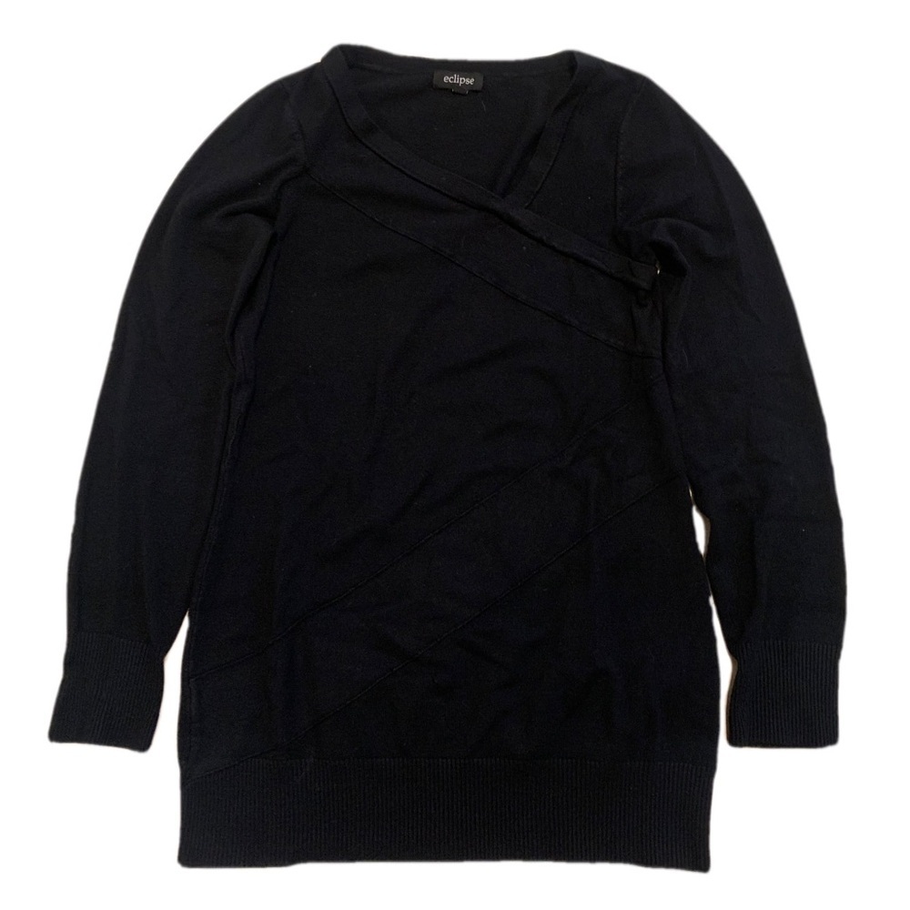 💜 Eclipse Black Crossover V-Neck Long Sleeve Sweater - Women's M